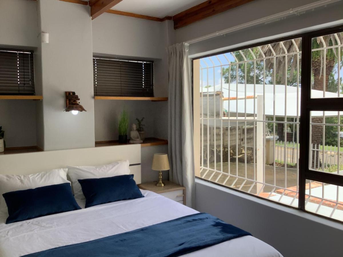Impala Suite -Entire Unit- 2 Bedroom With 1 Ensuite Bathroom Ladysmith Eksteriør billede